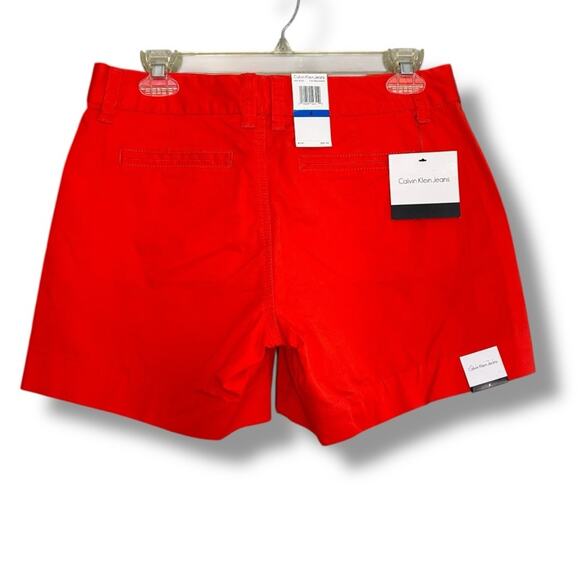 Calvin Klein Jeans tailored shorts in color firecracker NWT - Picture 3 of 6